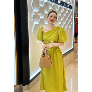Đầm váy nữ midi lệch vai cut eo 1 bên eo sang trọng bo chun tay phồng thích hợp mặc đi chơi đi dạo biển siêu xinh HOTHIT