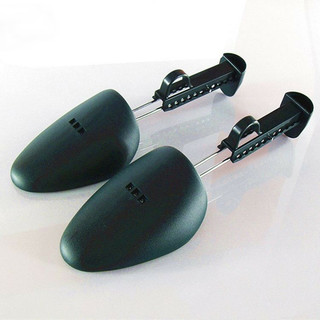 Cây giữ form - phom giày shoe tree nhựa tùy chỉnh size, có cả nam và nữ