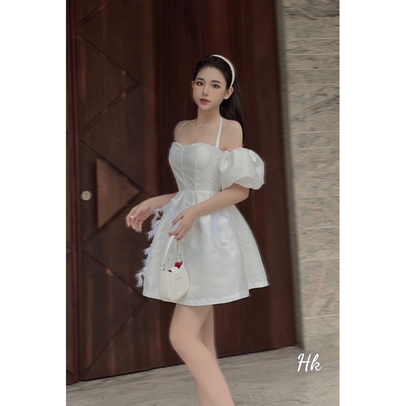 Váy nữ trễ vai, đầm dự tiệc nữ tiểu thư mix lông chim dáng ngắn sexy mặc 2 kiểu xinh xắn (Kèm video) | BigBuy360 - bigbuy360.vn