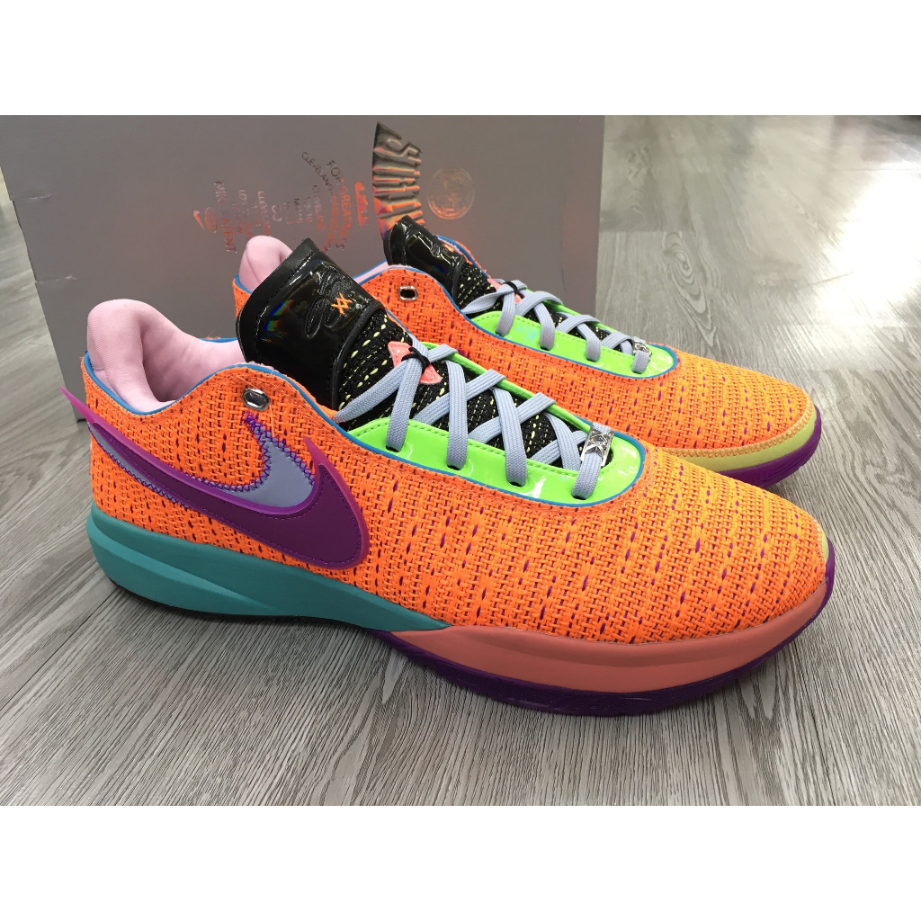 Giày bóng rổ chính hãng Nike LeBron 20