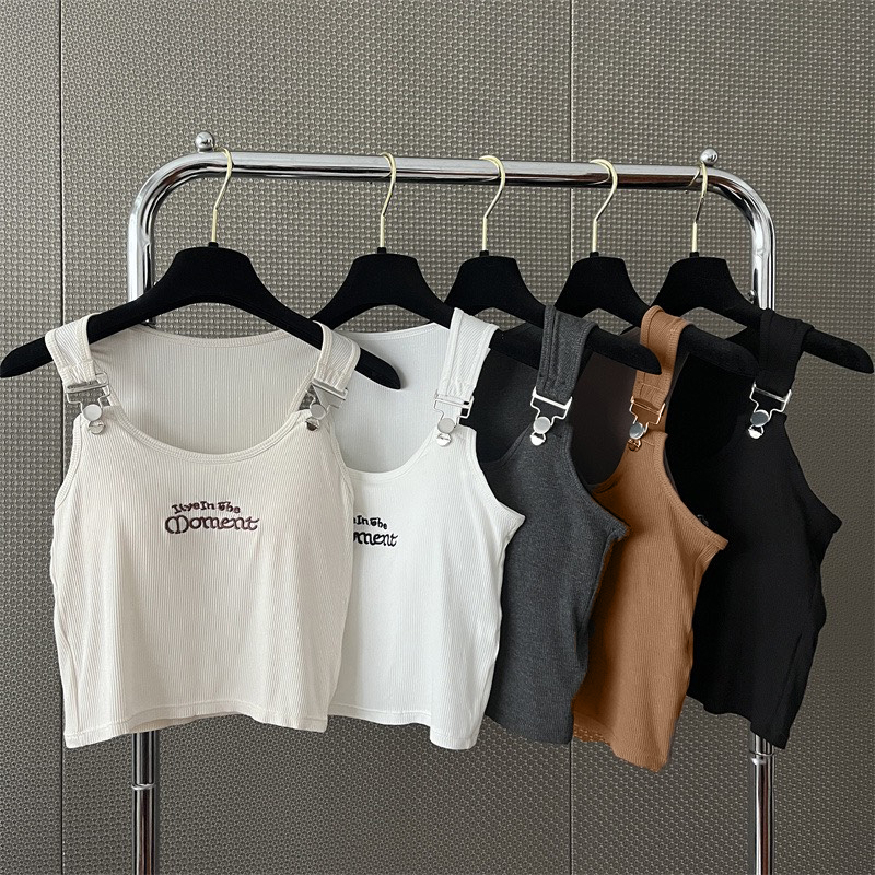 Áo Hai Dây Croptop Dáng Ôm Thêu Chữ Móc Khóa Cài Có Đệm Ngực Phong Cách Cá Tính Thời Trang Sugal TOP NU 073V2