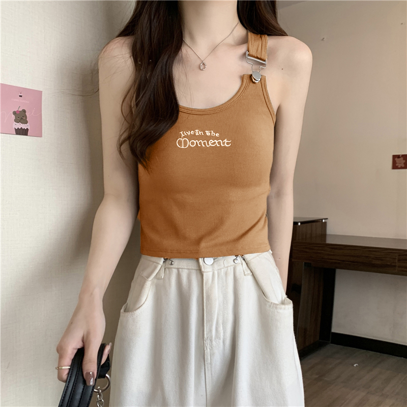 Áo Hai Dây Croptop Dáng Ôm Thêu Chữ Móc Khóa Cài Có Đệm Ngực Phong Cách Cá Tính Thời Trang Sugal TOP NU 073V7