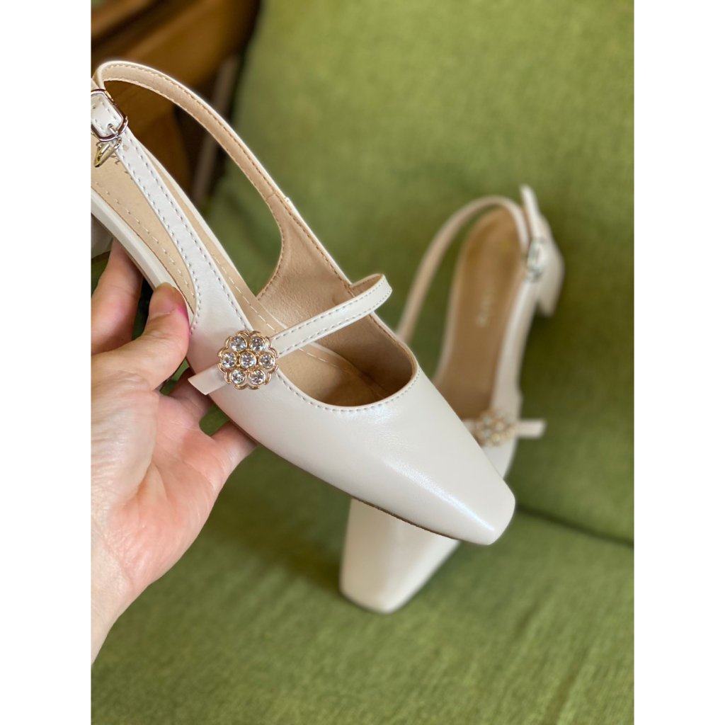 Giày slingback đế vuông 3 phân chất liệu xi mờ kiểu dáng tiểu thư phối nút đá hoa cao cấp _Min3004QNHD