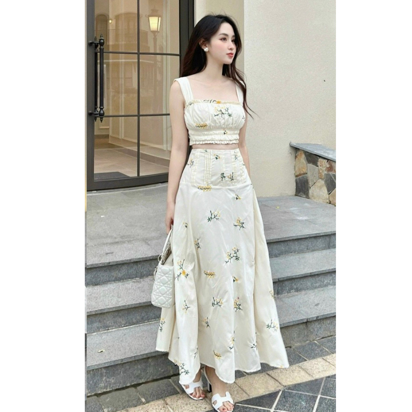 Set croptop và chân váy, áo hai dây kèm chân váy cạp cao