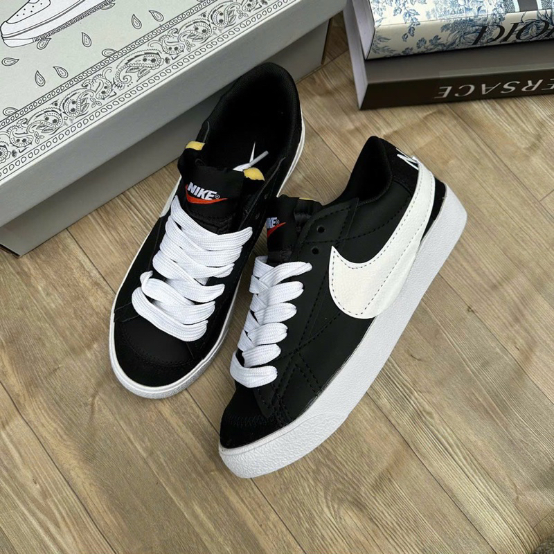 Giày sneaker blazer zumbo 77 đen móc trắng