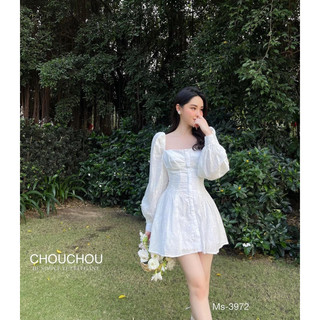 Đầm midi xô trắng cổ vuông thêu hoa tay phồng dài tiểu thư