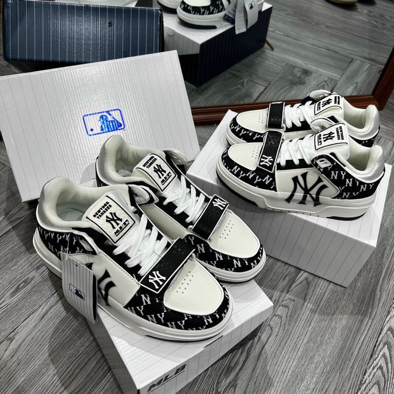 GIÀY M.L.B CHUNKY MONOGRAM LAI AU SC