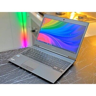 laptop Toshiba r63 siêu mỏng - i5 3427U Ram 10GB SSD 256G like new