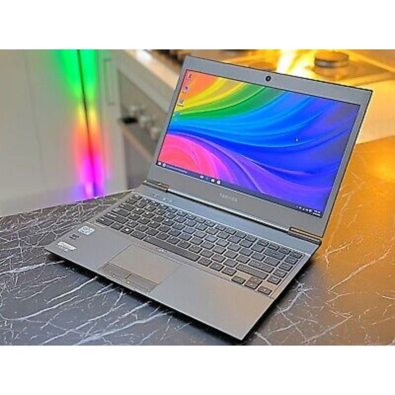 laptop Toshiba r63 siêu mỏng - i5 3427U Ram 10GB SSD 256G like new | BigBuy360 - bigbuy360.vn