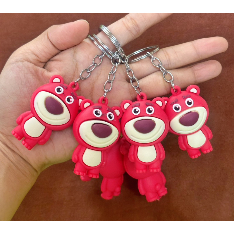 MÓC KHOÁ Nhựa Dẻo Hình GẤU DÂU LOTSO Cute-Treo Cặp-Treo BaLo Xinh Xắn
