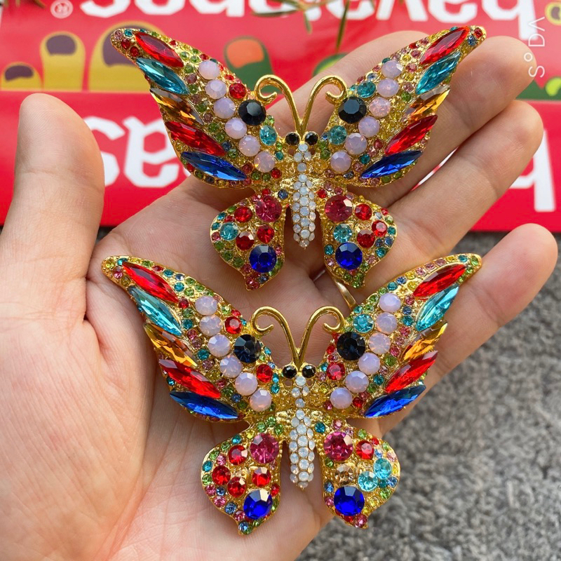 Bộ 2 Charm chúa gắn dép lào nữ