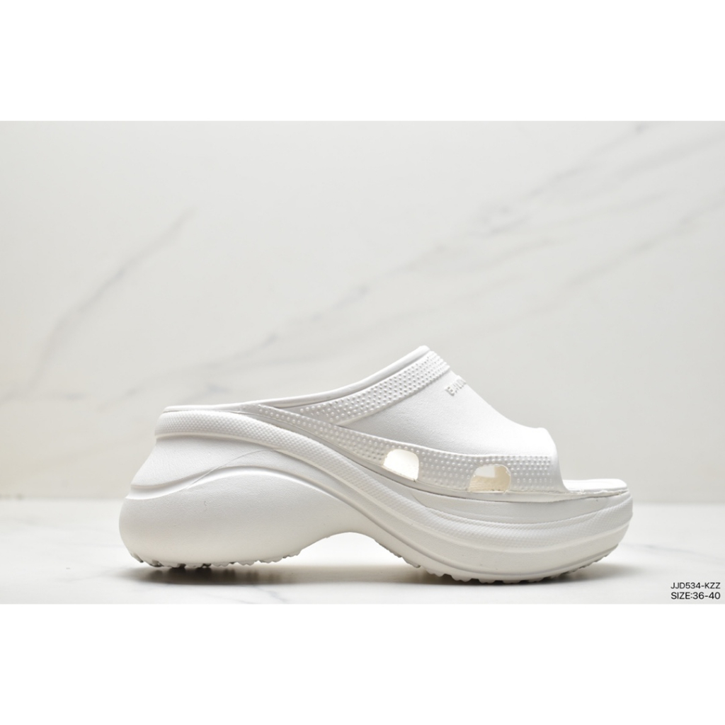 GIÀY SNEAKER MÃ SẢN PHẨM: _BALENCIAGA_FULL BOX_FREE SHIP