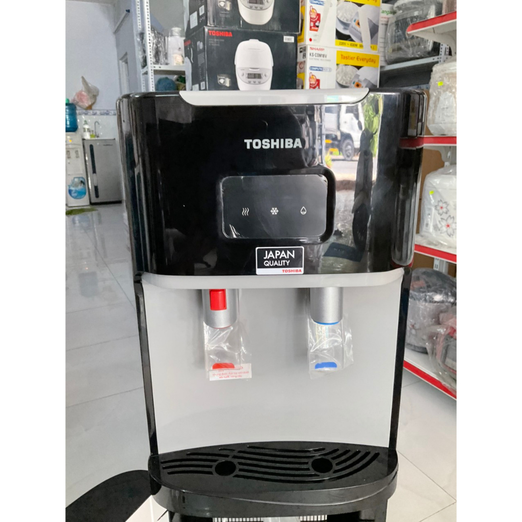 Cây nước nóng lạnh Toshiba RWF-W1669BV 650W - Hàng trưng bày