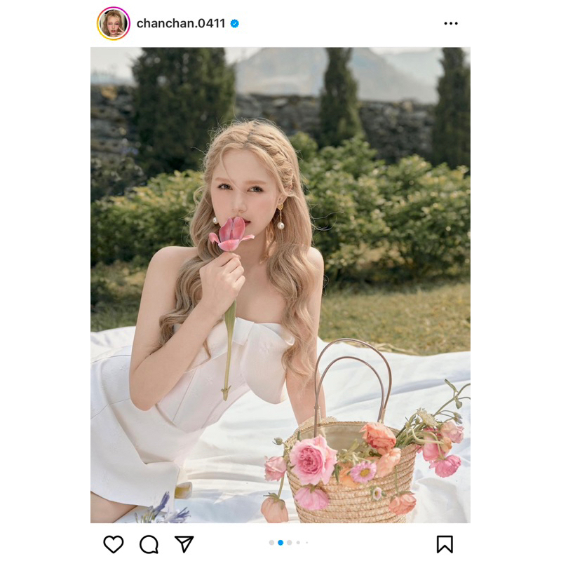 Set gấm áo corset nơ chân váy xoài non