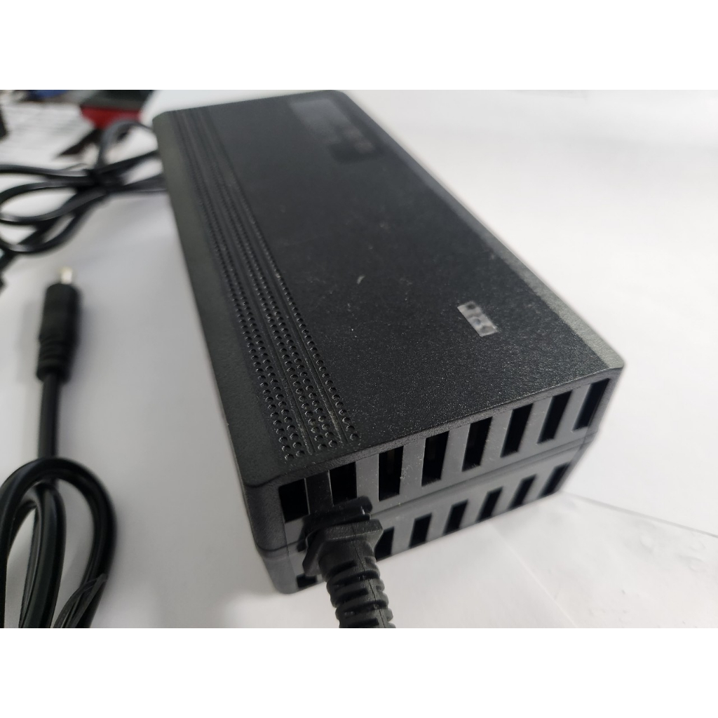 Khối Pin 12v 3.6Ah, Pin sạc Lithium sắt, 9 viên pin 18650 1.2Ah, mạch bảo vệ BMS 3S + Rắc 5.5x2.5