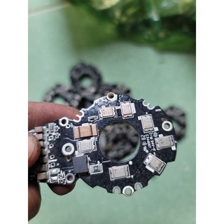 Mạch xác lấy linh kiện