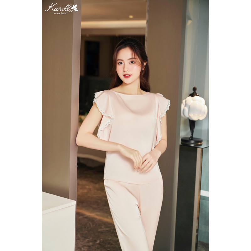 Đồ bộ nữ mặc nhà Jcvcoll - Karoll NH23.016 LỤA 1 MÀU ÁO SN BÈO. QD