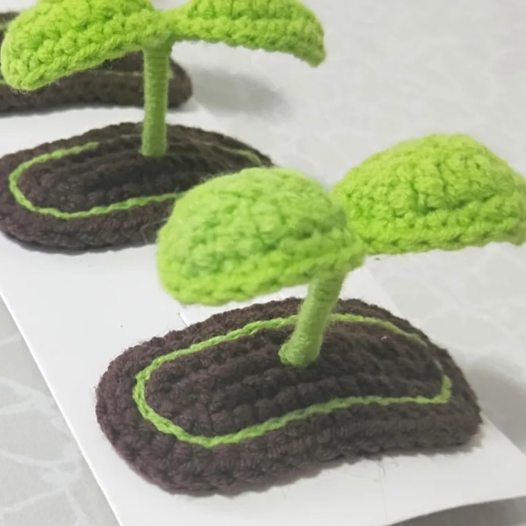 Kẹp tóc mầm bằng len handmade