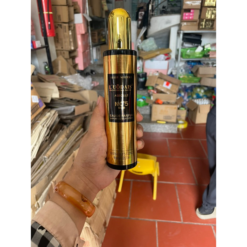 Xịt dưỡng tóc bưởi