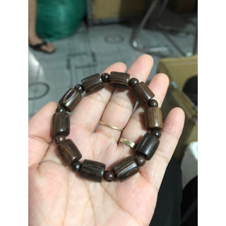 Vòng tay phong thuỷ gỗ Mun Đuôi Công đốt trúc thời trang.hảiduy321564