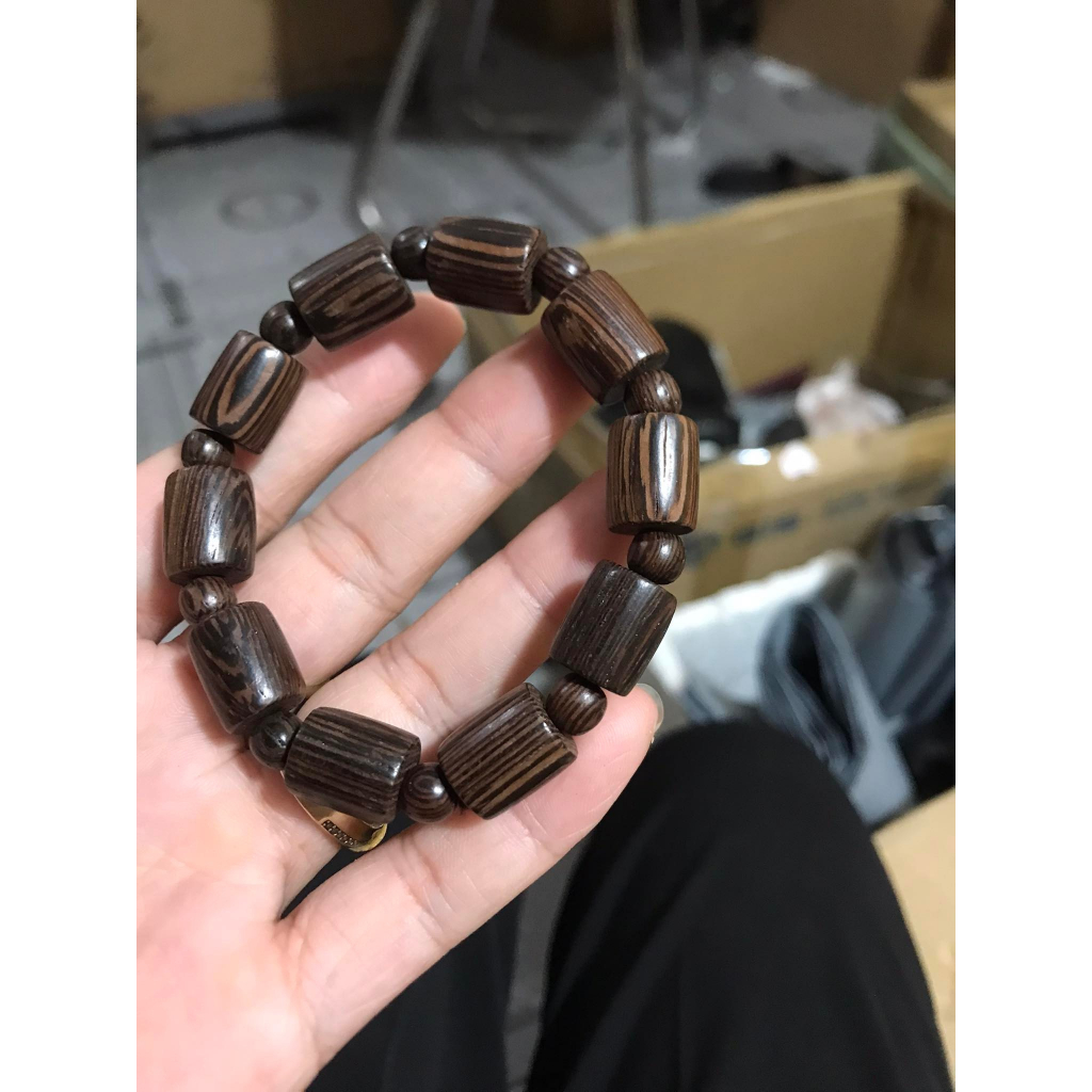 Vòng tay phong thuỷ gỗ Mun Đuôi Công đốt trúc thời trang.hảiduy321564
