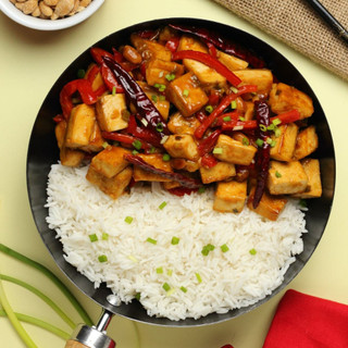 Thực phẩm chay Everbest (ba rọi chay, đậu hũ hải sản chay, chả cuộn, phủ trúc)