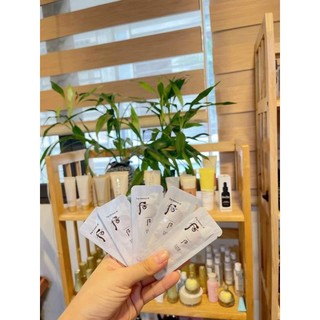 Tẩy da chết whoo trắng sample