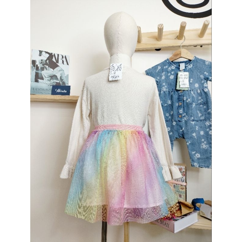 Sét áo cầu vồng và chân váy bé gái H&M Authentic