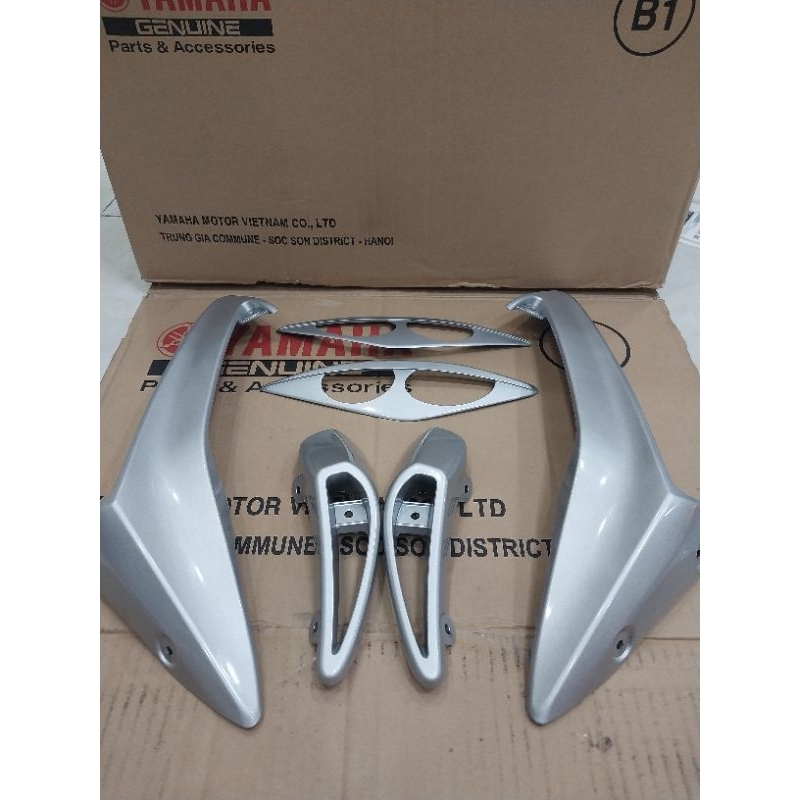 bộ bodykit 6 món màu bạc KHÁCH HÀNG XEM KỸ SP TRƯỚC KHI CHỌN.