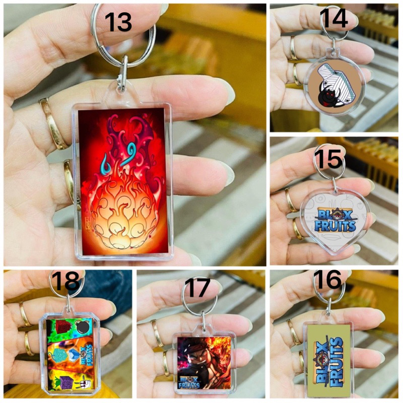 Móc khoá Blox Fruits mica viền trong/ Moca treo khoá Blox fruit