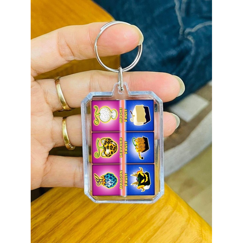 Móc khoá Blox Fruits mica viền trong/ Moca treo khoá Blox fruit