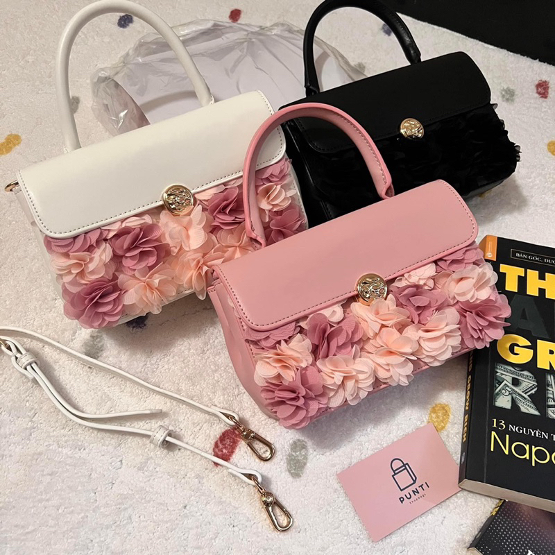 Túi cnk quai xách hoa nổi mới nhất xinh xĩu lun ạ 22cm