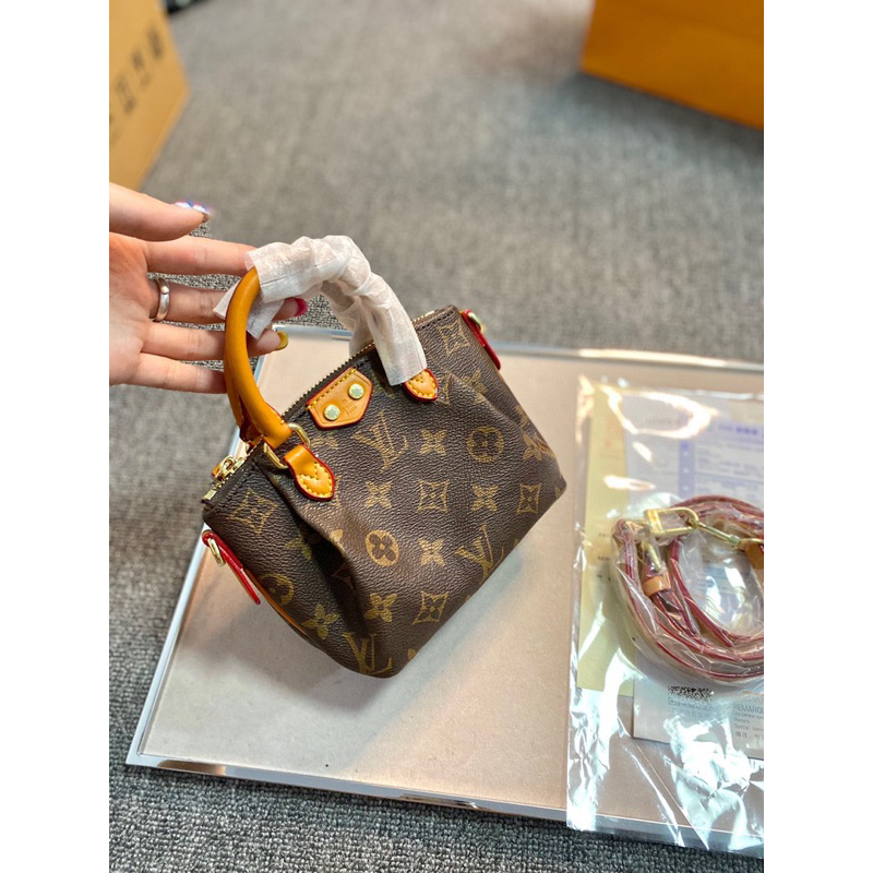 Túi xách L.V Retiro da thật full box + bill