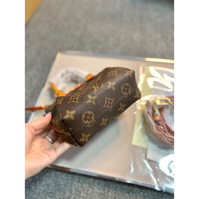 Túi xách L.V Retiro da thật full box + bill