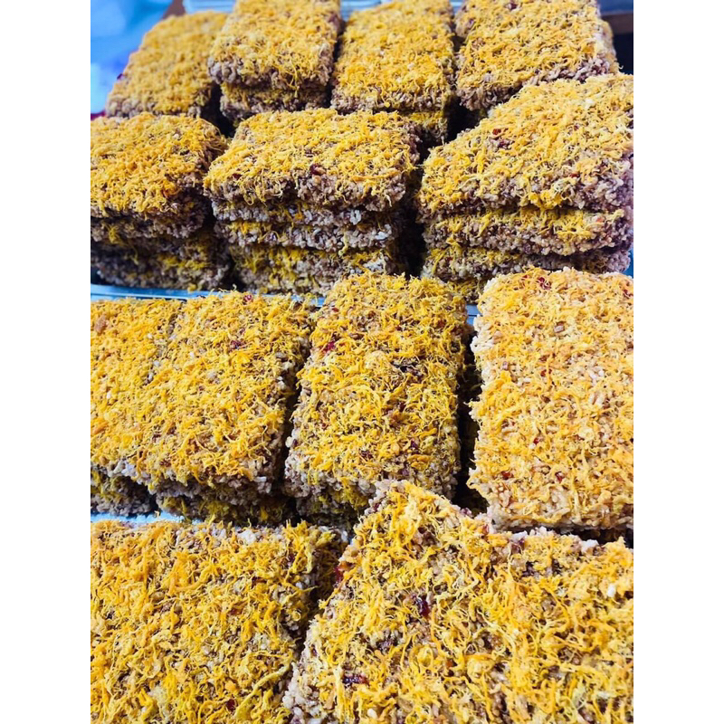 1 miếng cơm cháy siêu chà bông gạo lức 100g