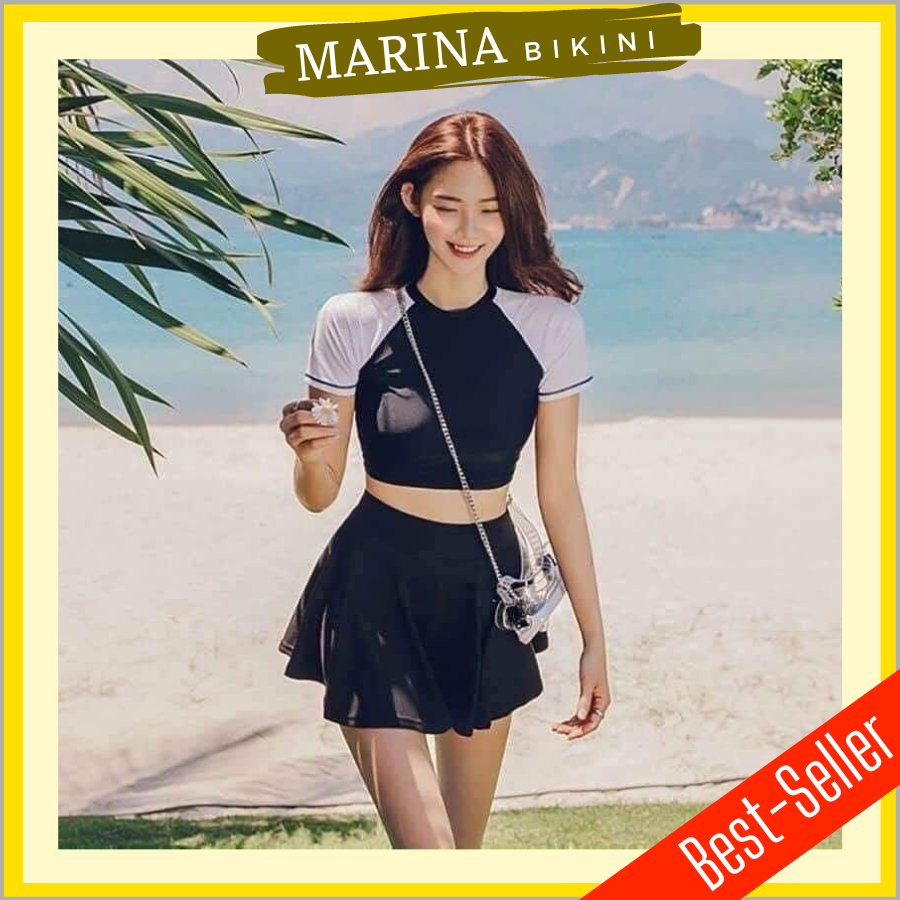 Bikini đồ bơi đi biển hai mảnh tay ngắn váy xòe phối đen trắng Marina015