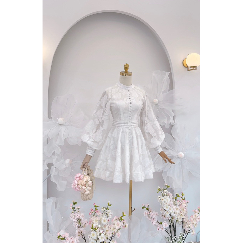 Váy xoè khuy bọc