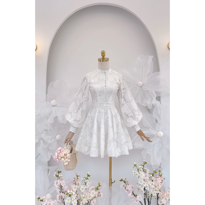 Váy xoè khuy bọc