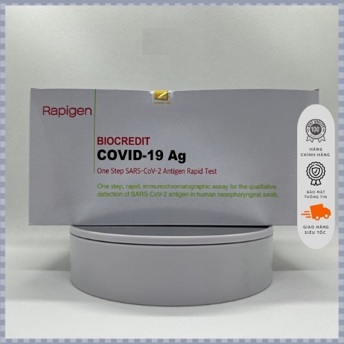 Một bộ kit test mũi nhanh Covid-19 Biocredit Hàn Quốc