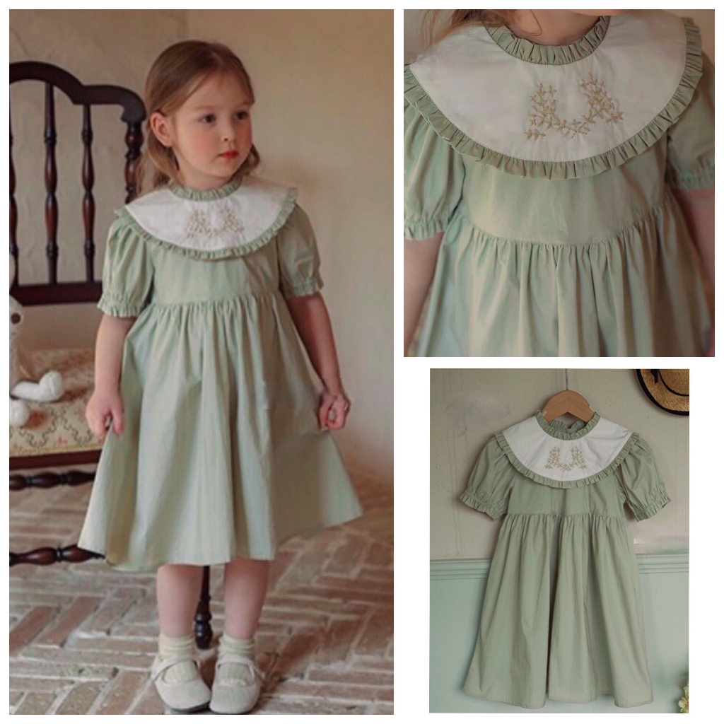 Váy hè bé gái màu mint pastel cổ điển, cổ bèo phối trắng thêu tay cực tinh tế. Vải thô Hàn mềm mát, cực tiểu thư.