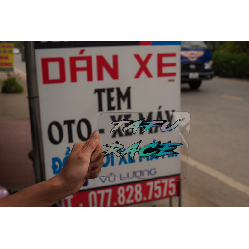 Tem dán xe máy Race -Tafu 7 màu cao cấp chuyển màu theo góc nhìn