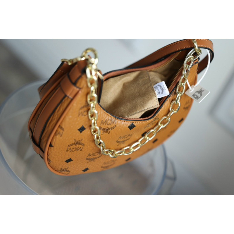 Túi đeo chéo mcm hình bán nguyệt