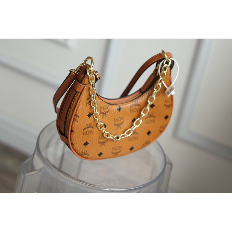 Túi đeo chéo mcm hình bán nguyệt