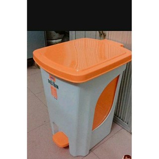Thùng rác đạp Matsu lớn Duy Tân ( Hàng Việt Nam chất liệu cao cấp , an toàn )