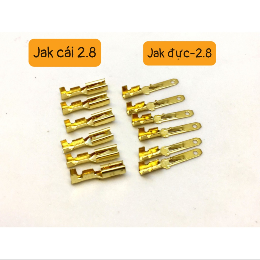 Jack nhựa 4P+ Cos 2.8 Gắn oto xe máy