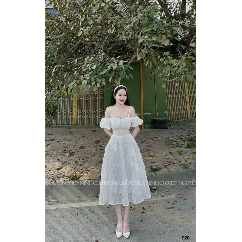 Đầm xoè rớt vai chất xốp hoa nổi TRIPBLE T DRESS - Free size dưới 54kg - MS15HD