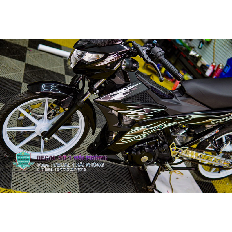 Tem lửa raider satria