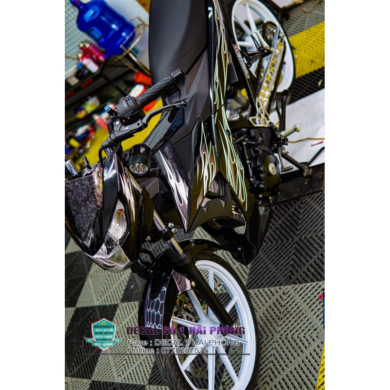 Tem lửa raider satria