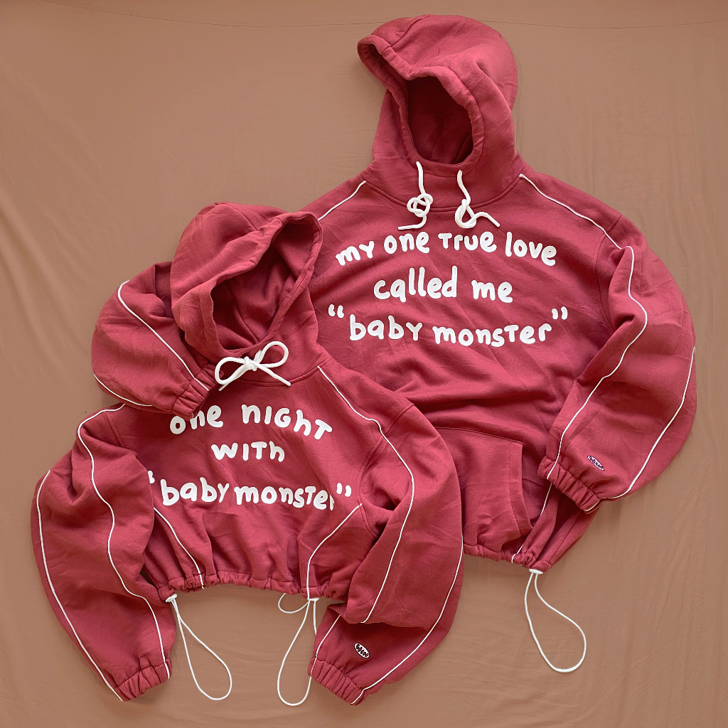 Áo hoodie nỉ nam nữ đơn giản thoải mái in nổi chữ Baby Monster thiết kế WHENIMNASTY
