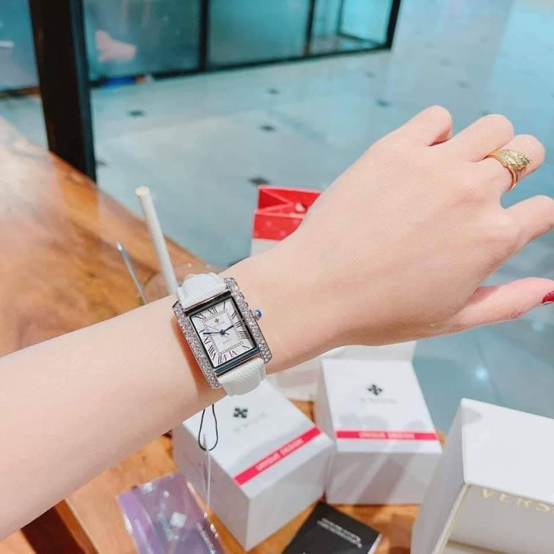 Đồng hồ đeo tay WWOOR nữ dây da mềm, hàng full box, thẻ bảo hành 12 tháng Mai Luxury Watch W 8806